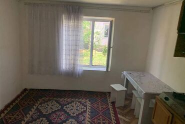 снять однокомнатную квартиру на улице ахунбаева в бишкеке: 1 комната, Агентство недвижимости, Без подселения, С мебелью частично, С мебелью полностью