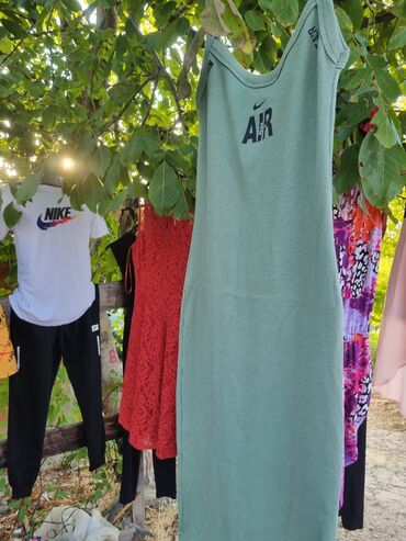 Haljine: Haljine na rasprodaji prelepe i kvalitetne,u nekoliko velicina po — 9