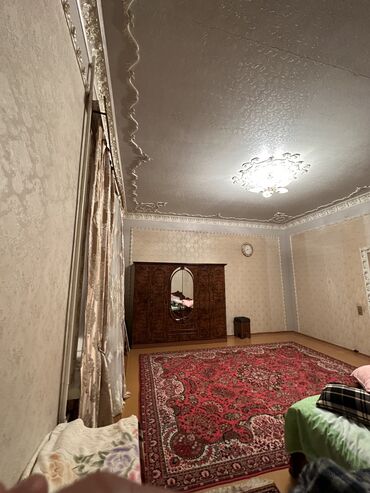 Həyət evləri və villaların satışı: 6 otaqlı, 700 kv. m, Kredit yoxdur, Orta təmir — 24