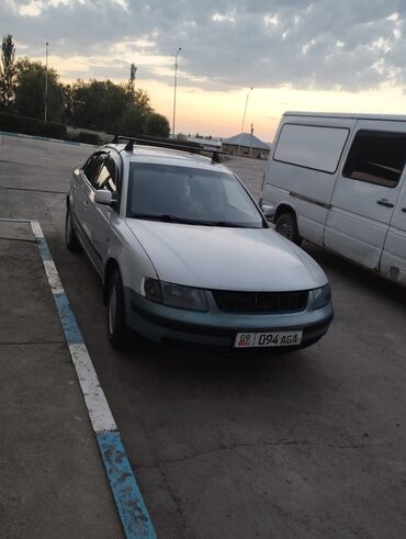 обмен на частный дом: Volkswagen Passat: 2 л, Бензин, Седан