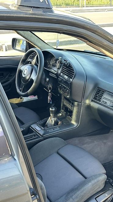 вmw 34: BMW 3 series: 1992 г., 2.5 л, Механика, Бензин, Седан — 10