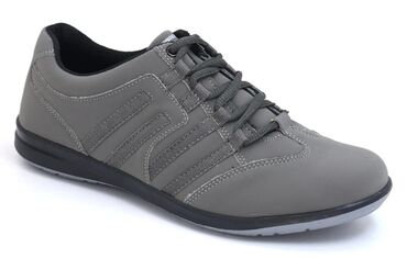 Кроссовки и спортивная обувь: Продаю новую кроссовку пакистанской фирмы "Bata shoese Pakistan" 8