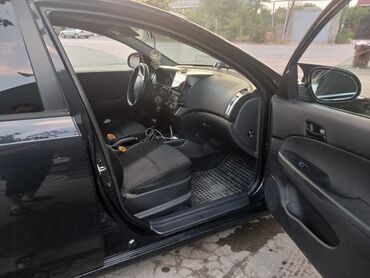 Hyundai: Hyundai i30: 1.4 l | 2009 il Hetçbek — 16