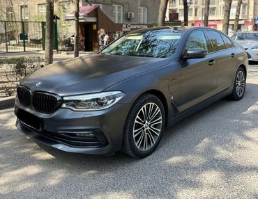 логан 2: BMW 5 series: 2019 г., 2 л, Автомат, Электромобиль, Седан