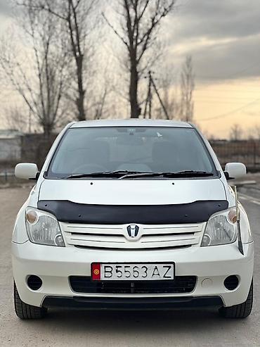 Toyota: Toyota ist: 2003 г., 1.3 л, Автомат, Бензин, Хэтчбэк — 1