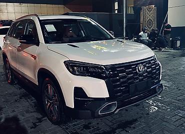 Changan: Changan CS75: 2025 г., 1.5 л, Робот, Бензин, Кроссовер — 4