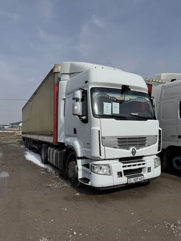 бусик машина: Грузовик, Renault, Б/у