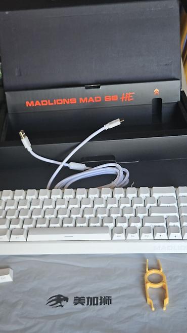 ipad kontakt: Məhsul: MADLIONS MAD 68 HE White magnetic/Hall Effect klaviatura - — 1