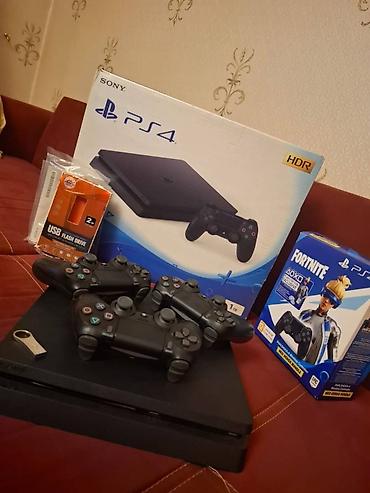 playstation 3 qiymet: Sony PlayStation 4 slim 1TB. ela veziyetdedi coxda işlənməyib ve ev — 3