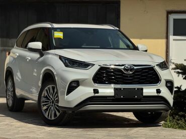 срочно в связи с переездом: Toyota Highlander: 2024 г., 2.5 л, Автомат, Гибрид, Кроссовер