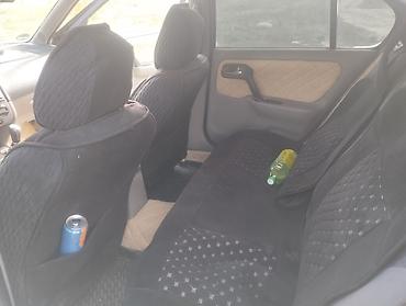 audi q4: Nissan Primera: 2001 г., 1.8 л, Механика, Бензин, Седан — 3