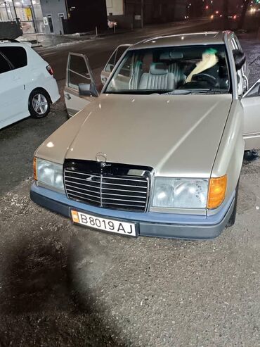 Mercedes-Benz 200: 1987 г., 2 л, Механика, Бензин, Седан
