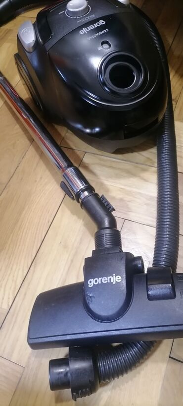 Klasični usisivači: Usisivač GORENJE Odličan na papirnu kesu 1600 w kompletan. Odličan — 8