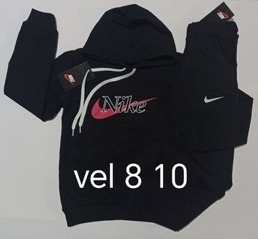 Komplet trenerke: Nike, 122-128, Unisex — 22