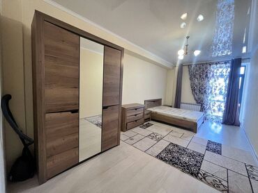 комната с подселением для парней: 2 бөлмө, Кыймылсыз мүлк агенттиги, Чогуу жашоосу жок, Толугу менен эмереги бар