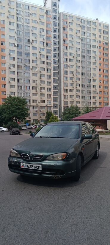 пасат в4: Nissan Primera: 2002 г., 1.8 л, Механика, Бензин, Хэтчбэк