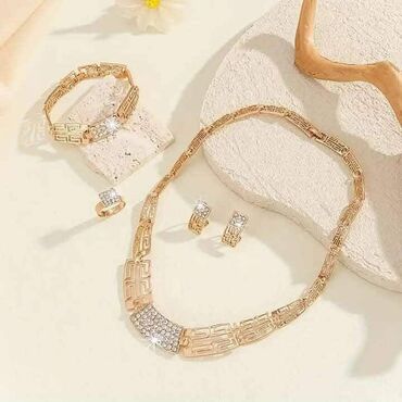 guess prsten: Set: Earrings, Bracelet, Necklace, Material: Stainless steel