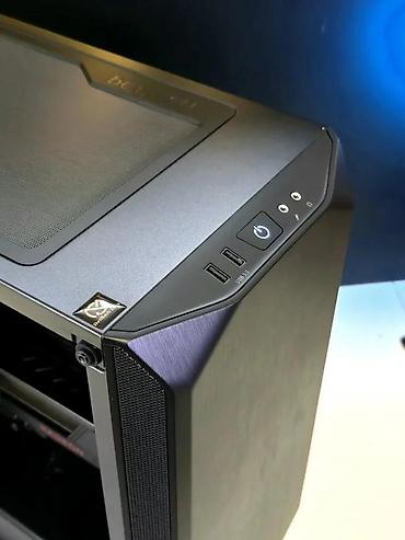 Desktop računari i radne stanice: Ryzen 7 9800X3D RX 9070XT B850 32GB 2TB - SM062PC. ✨ Prodaja i — 18