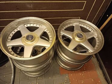 колесо кж: Куйма Дисктер R 17 BMW, Комплект, тешиктери - 5, Жаңы