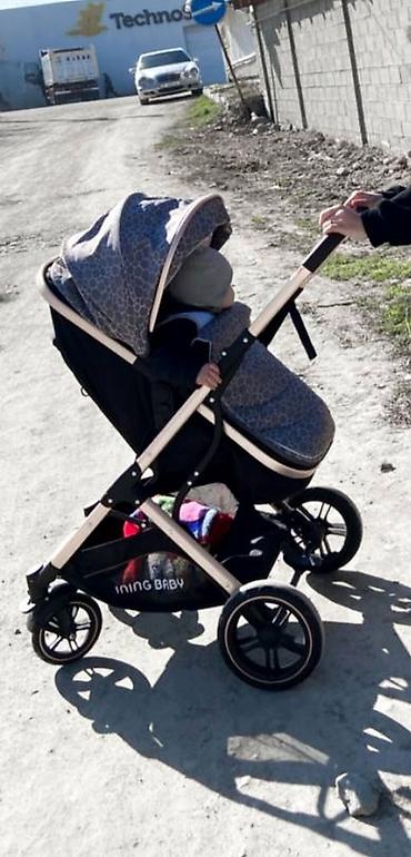 Детский мир: Прогулочная коляска INING BABY - Легкая алюминиевая рама с крестовым — 1