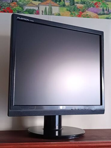 tesla monitor satilir: LG L1754SM-PF Компьютерный монитор, 43.2 cm (17") 1280 x 1024