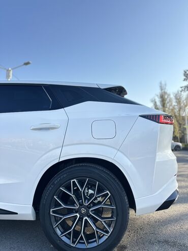 Changan: Changan Uni-Z: 2025 г., 1.5 л, Робот, Бензин, Кроссовер — 9