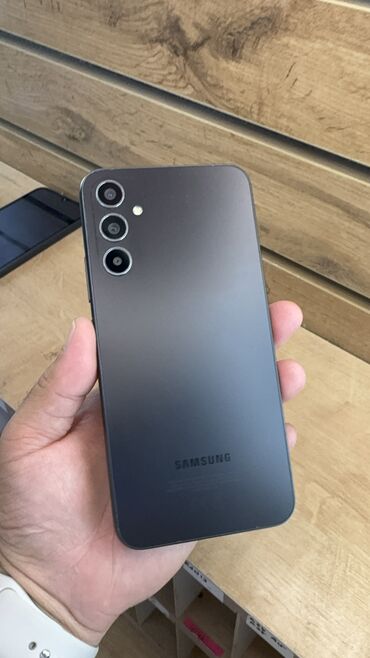 4gb ddr4: Samsung Galaxy A34, Б/у, 128 ГБ