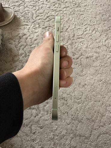 Apple iPhone: IPhone 12, Б/у, 256 ГБ, Зеленый, Чехол, 77 % — 4