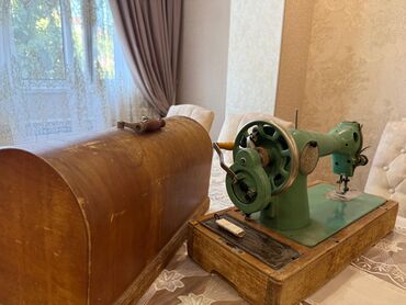 Tikiş maşınları: Tikiş maşını Shenzhen, Mexaniki, 6 saplı, Rayonlara çatdırılma, Ünvandan götürmə, Ödənişli çatdırılma — 7