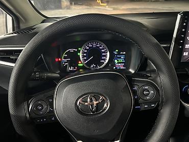 Toyota: Toyota Corolla: 2023 г., 1.8 л, Автомат, Гибрид, Седан — 10