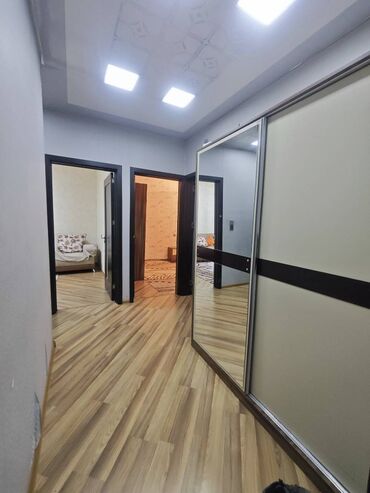 Uzunmüddətli kirayə mənzillər: Xalqlar Dostluğu metrosuna 5-10 dəqiqəlik məsafədə,10 mərtəbəniin,8-ci — 12