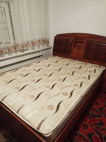 двухъярусные диван: Эки кишилик керебет, Колдонулган, Сактоо кутусу менен, узуну - 2 см