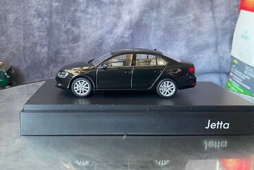 Avtomobil modelləri: 2015 il, 1:43, Dəmir, Ödənişli çatdırılma — 24