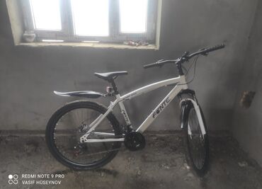 velasipetlər: İşlənmiş Şəhər velosipedi 26", sürətlərin sayı: 21 lalafo.az -da velasipetlər: İşlənmiş Şəhər velosipedi 26", sürətlərin sayı: 21