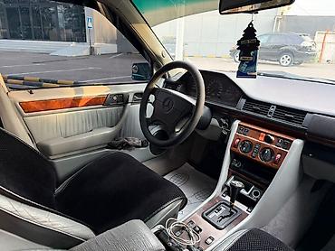 Mercedes-Benz: Mercedes-Benz E-Class: 1994 г., 3.2 л, Автомат, Бензин, Седан — 11