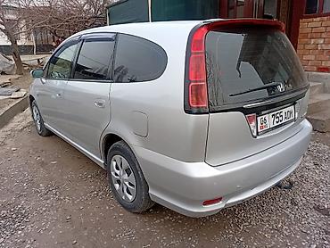 Honda: Honda Stream: 2004 г., Минивэн — 8
