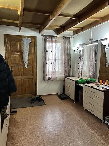 Продажа коттеджей и домов: 📍ул.Суванбердиева 🔘4-комнаты 🔘124м² Продается уютный одноэтажный — 10