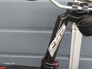 mavic: Шоссейный велосипед Fuji (серия Roubaix) - Легкая алюминиевая рама — 9