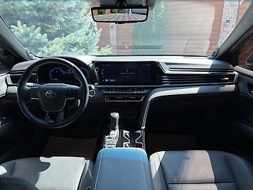 jetour dashing: Toyota Camry: 2025 г., 2.5 л, Автомат, Гибрид, Седан — 6