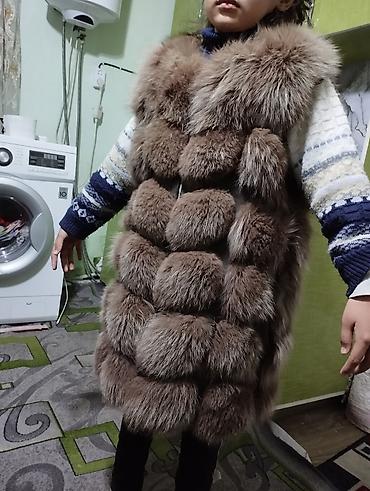 жилетка пуховик: Меховая жилетка из Песца. В хорошем состоянии. 42-44 — 2