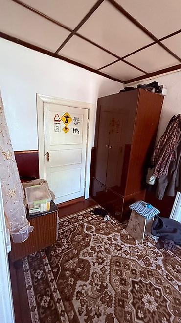 Продажа коттеджей и домов: Дом с двором и хозяйственными постройками - Территория: закрытый двор — 5