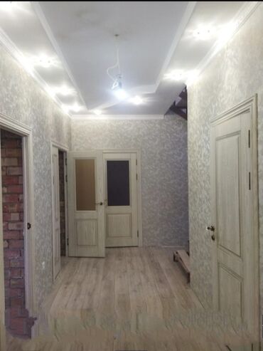 Поклейка обоев: Поклейка обоев, Демонтаж старых обоев | Бумажные обои, Флизелиновые обои, Виниловые обои 3-5 лет опыта — 8