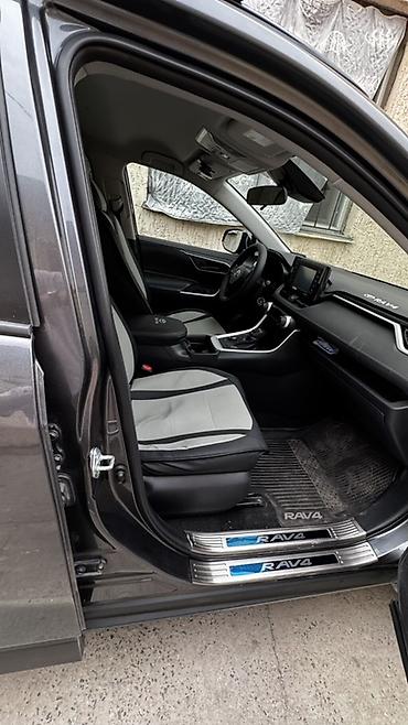 Продажа авто: Toyota RAV4: 2020 г., 2.5 л, Автомат, Гибрид, Кроссовер — 5