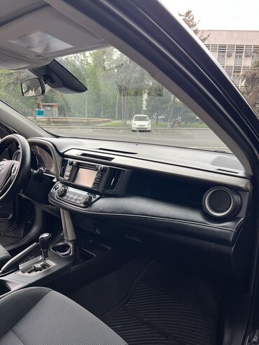 Toyota: Toyota RAV4: 2018 г., 2.5 л, Автомат, Бензин — 8