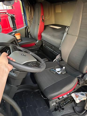 Прицепы и полуприцепы: Прицеп, Volvo, Шторный, от 12 т, Б/у — 13