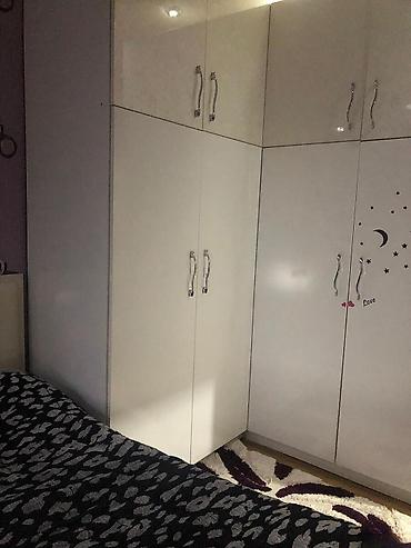 yevlax iş: Bakı, M.Ə. Rəsulzadə qəs., 3 otaqlı, Köhnə tikili, m. Azadlıq Prospekti, 57 kv. m — 6