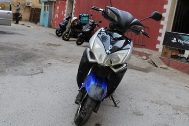 elektrikli mopedler v Azərbaycan | Elektrik ustaları: Elektrik skuter satilir 850 azn veziueti normal akumlatorla yenice