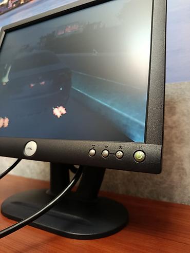 hdmi vga adapter: Məhsul orginaldır və problemsizdir. Ölçüsü 15 inch (düym) 1024*768 — 3