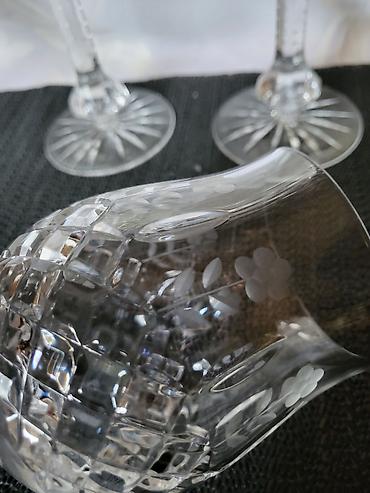 Čaše: Case kristal,gravura za vino 80te.god. Masivne case kristal za vino — 13