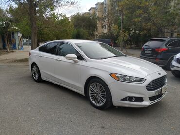 mazda satış: Ford Fusion: 1.5 l | 2014 il 132152 km Sedan